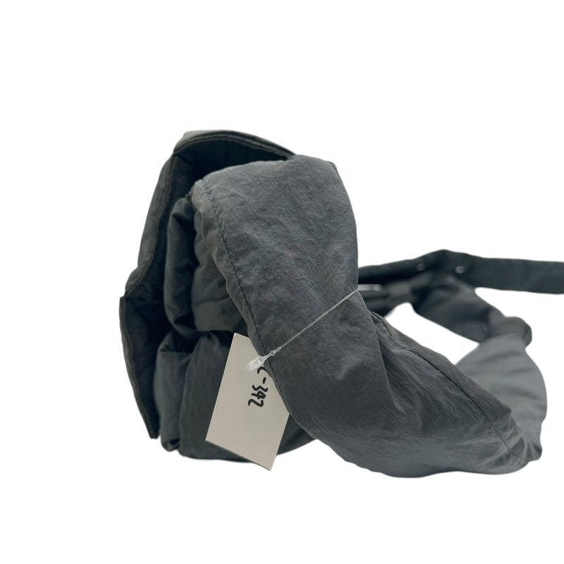 【美收精品】BOTTEGA VENETA 灰色肩背包 C-342【隔月月中將轉賣至日本 上架期限30天】-1