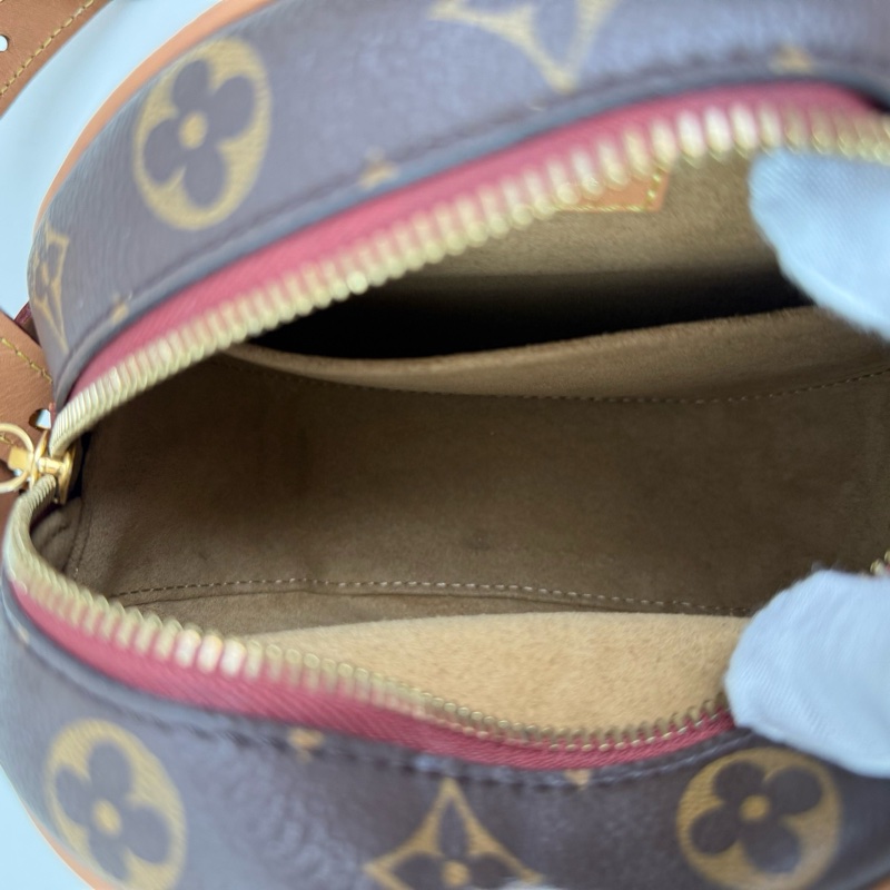 Louis Vuitton/路易威登 棕色老花圓餅斜挎包 金扣-6