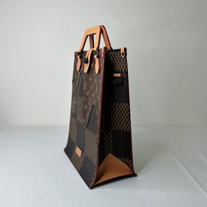 LV Nigo Giant Damier聯名托特包-2