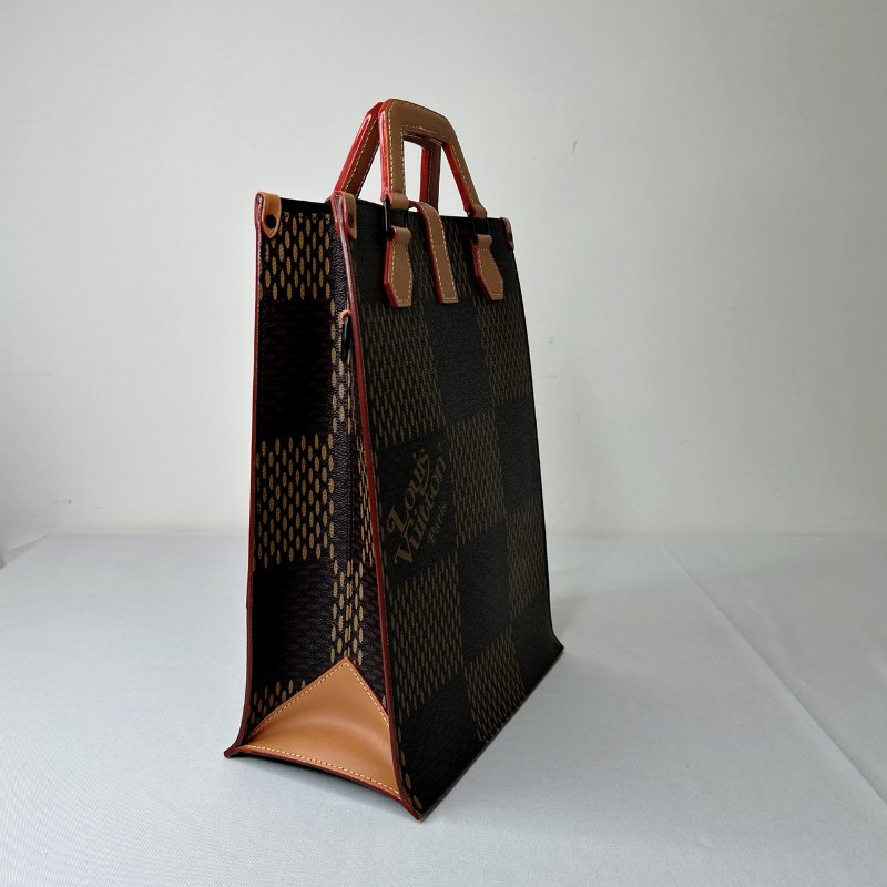 LV Nigo Giant Damier聯名托特包-5