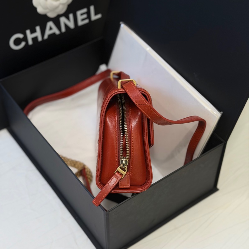 香奈兒Chanel漢堡系列紅金V紋信封包 24開-5