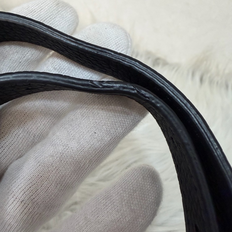 LV M53288 Soft Trunk黑色 壓紋 牛皮 軟箱 皮革 方箱 斜背包-46