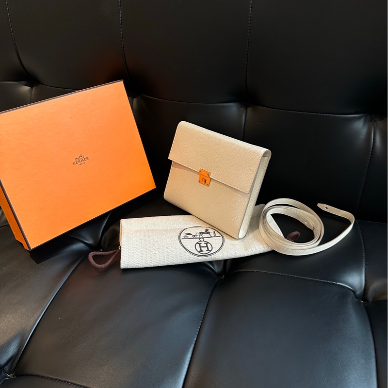 Hermes 愛馬仕 clic16-5