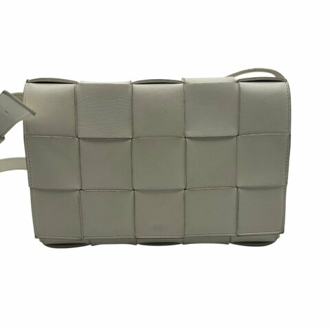 【美收精品】BOTTEGA VENETA 白色肩背包 C-344【隔月月中將轉賣至日本 上架期限30天】