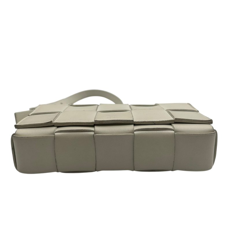 【美收精品】BOTTEGA VENETA 白色肩背包 C-344【隔月月中將轉賣至日本 上架期限30天】-3