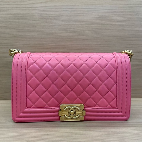 NO:D14 chanel 香奈儿  玫粉 LEBOY 2017年 23開 复古金扣 牛皮中號  單肩斜挎鏈條包 有塵袋 無卡無盒子尺寸底長25*高14*寬8*