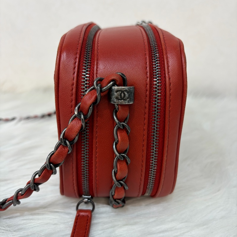 CHANEL BOY CAMERA COCO 19 紅色 暗紅 牛皮 復古銀鍊 相機包肩背包手機包斜背包拉鍊包-1