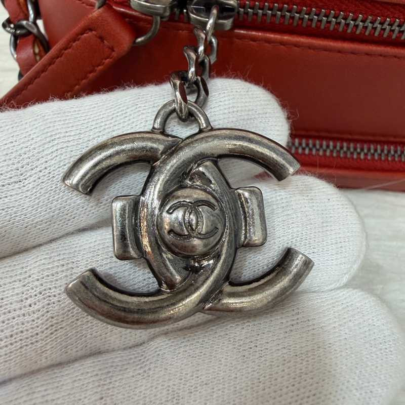 CHANEL BOY CAMERA COCO 19 紅色 暗紅 牛皮 復古銀鍊 相機包肩背包手機包斜背包拉鍊包-11