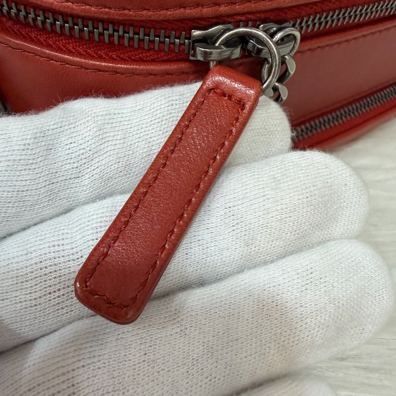 CHANEL BOY CAMERA COCO 19 紅色 暗紅 牛皮 復古銀鍊 相機包肩背包手機包斜背包拉鍊包-14