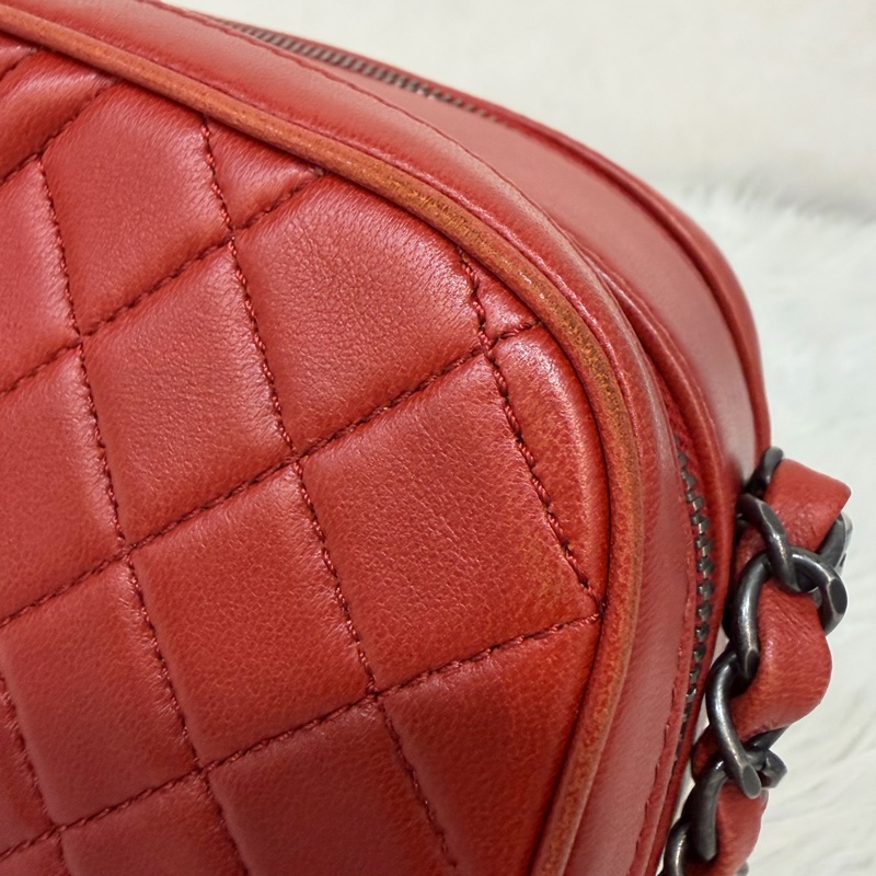 CHANEL BOY CAMERA COCO 19 紅色 暗紅 牛皮 復古銀鍊 相機包肩背包手機包斜背包拉鍊包-20