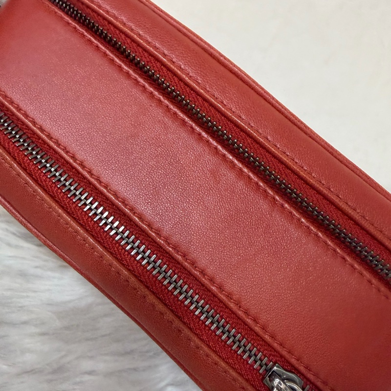 CHANEL BOY CAMERA COCO 19 紅色 暗紅 牛皮 復古銀鍊 相機包肩背包手機包斜背包拉鍊包-27