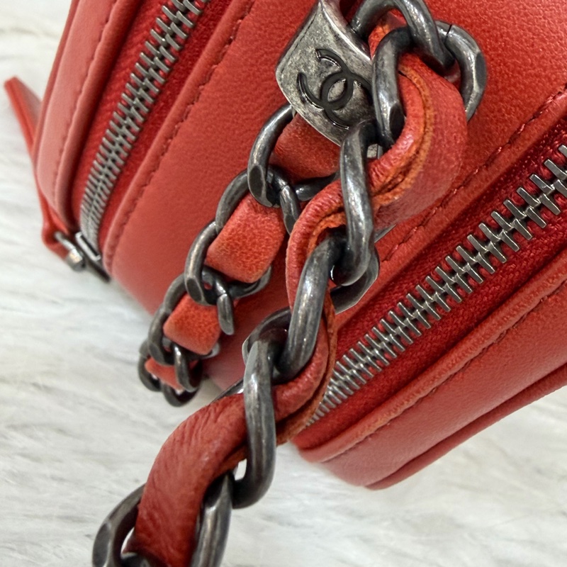 CHANEL BOY CAMERA COCO 19 紅色 暗紅 牛皮 復古銀鍊 相機包肩背包手機包斜背包拉鍊包-29