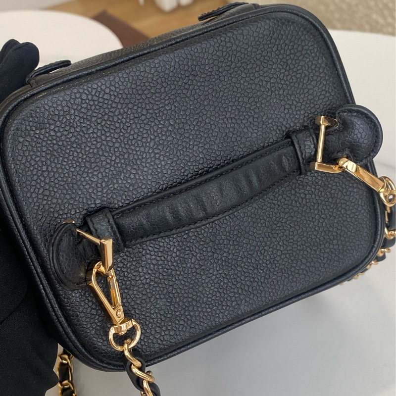 Chanel vintage黑金化妝包-6