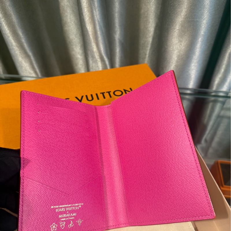 LV X TM白三彩passport holder-2