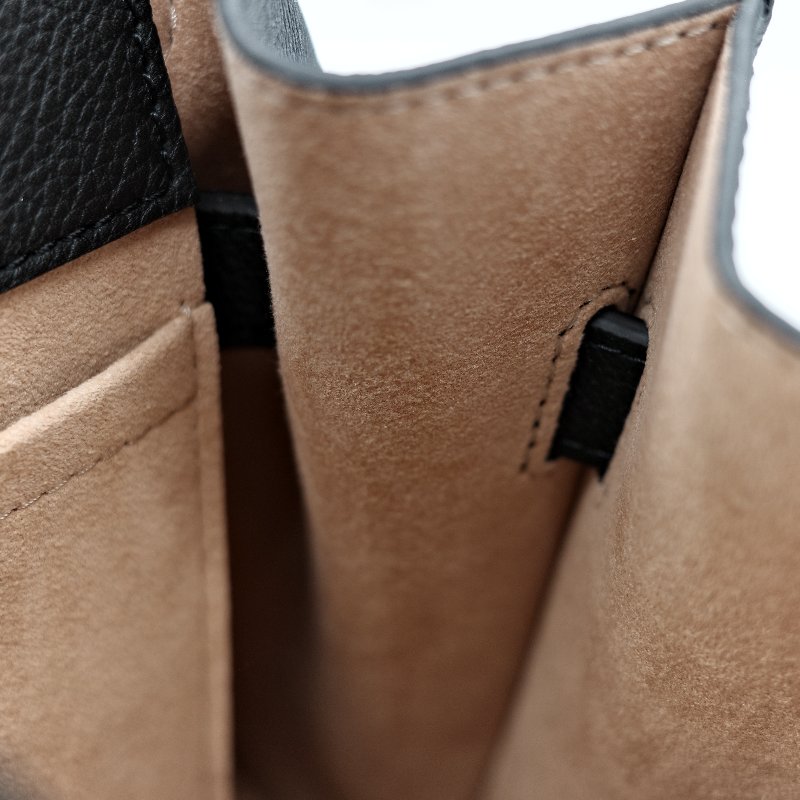 Louis Vuitton 路易威登 Lockme 黑色牛皮 Ever BB 手提包 斜挎包 M53937 ｜專櫃 $165,600-27