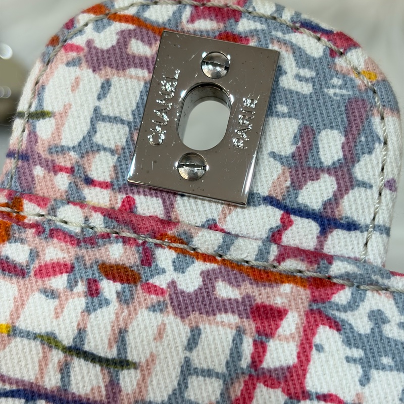 CHANEL 帆布 水彩 多彩 三葉草 Canvas Lucky Clover 銀釦 肩背包 斜背包-25