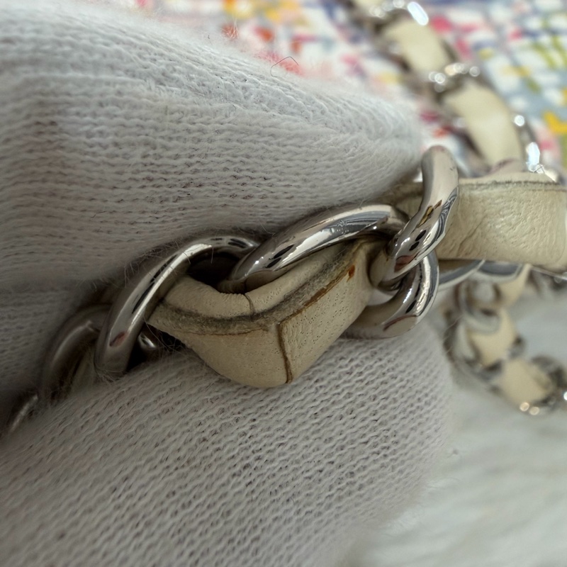 CHANEL 帆布 水彩 多彩 三葉草 Canvas Lucky Clover 銀釦 肩背包 斜背包-59