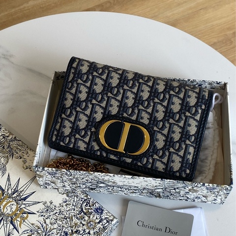 Dior Montaigne 二合一