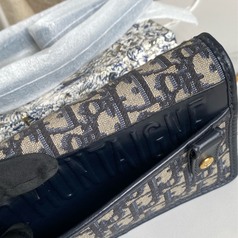 Dior Montaigne 二合一-11