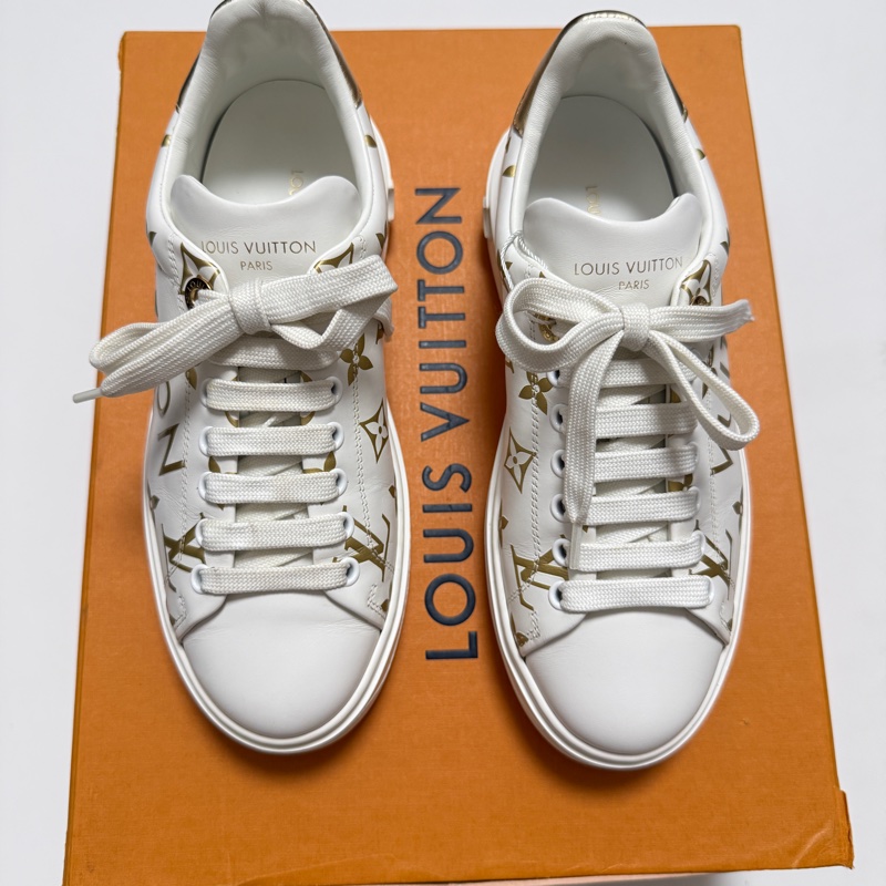 Lv Time Out浮雕壓印板鞋 路易威登休閒鞋 白色 35.5碼-2