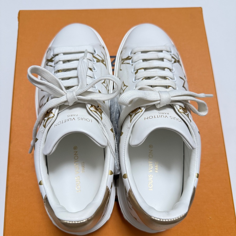 Lv Time Out浮雕壓印板鞋 路易威登休閒鞋 白色 35.5碼-3