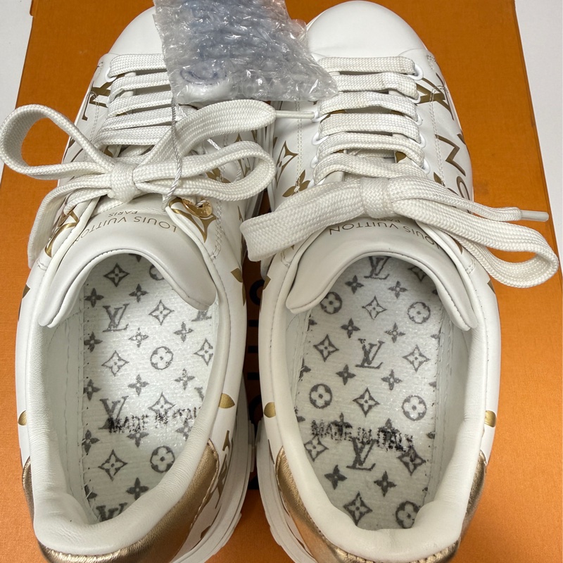 Lv Time Out浮雕壓印板鞋 路易威登休閒鞋 白色 35.5碼-5