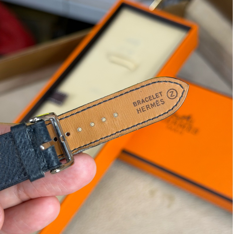 上架中🔑Hermès 經典深藍Heure H腕錶-11