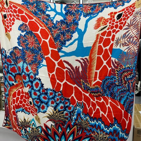 Hermes 愛馬仕 美惠三女神愛馬仕羊絨圍巾披肩方巾 140*140