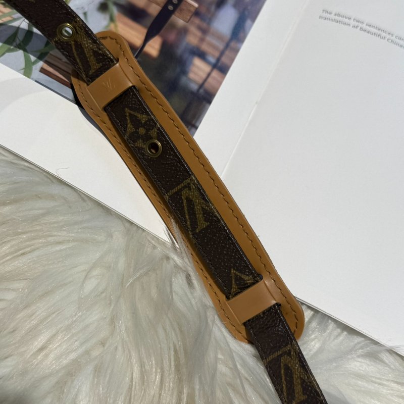 LV 老花可調整背帶-3
