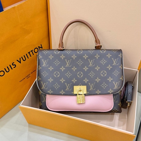 LV老花拼粉色锁头邮差包