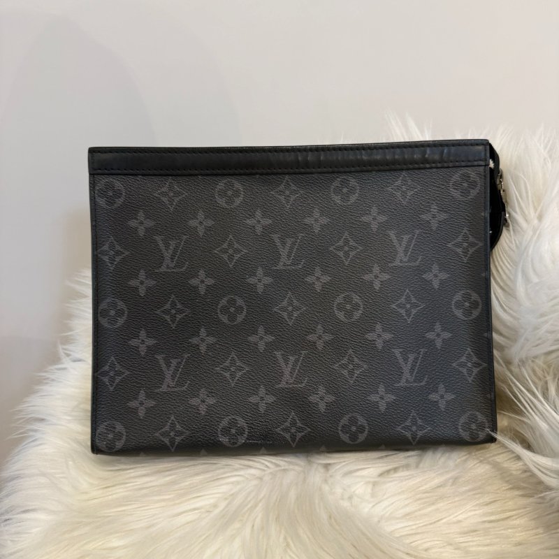 LV Voyage MM灰黑手拿包 晶片-0