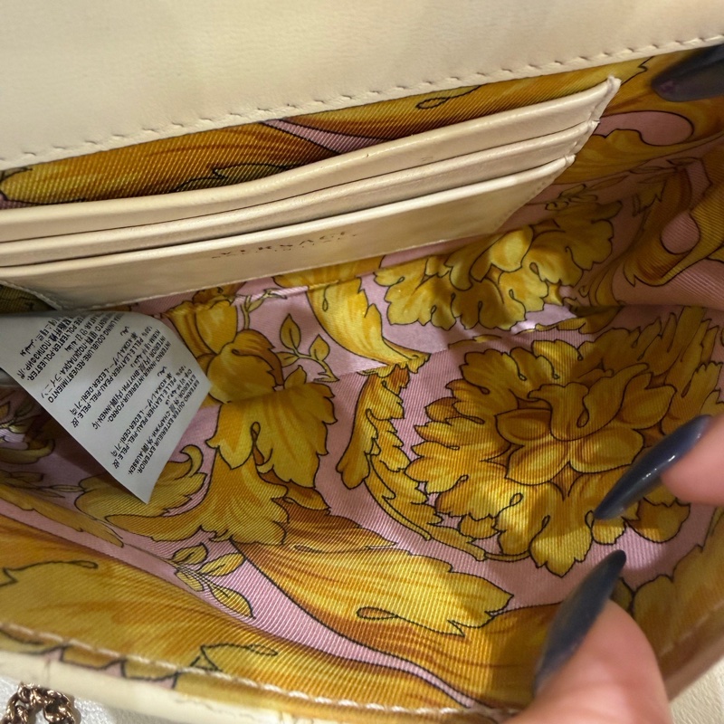 Versace範思哲Virtus系列白色金扣鏈條包-9