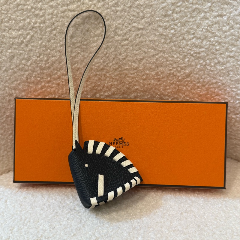 Hermes horse charm-0