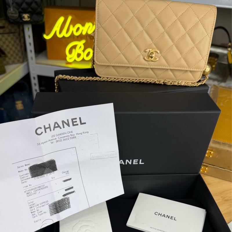 上架中🔑Chanel 金釦奶茶色菱格紋金球woc鍊包-25