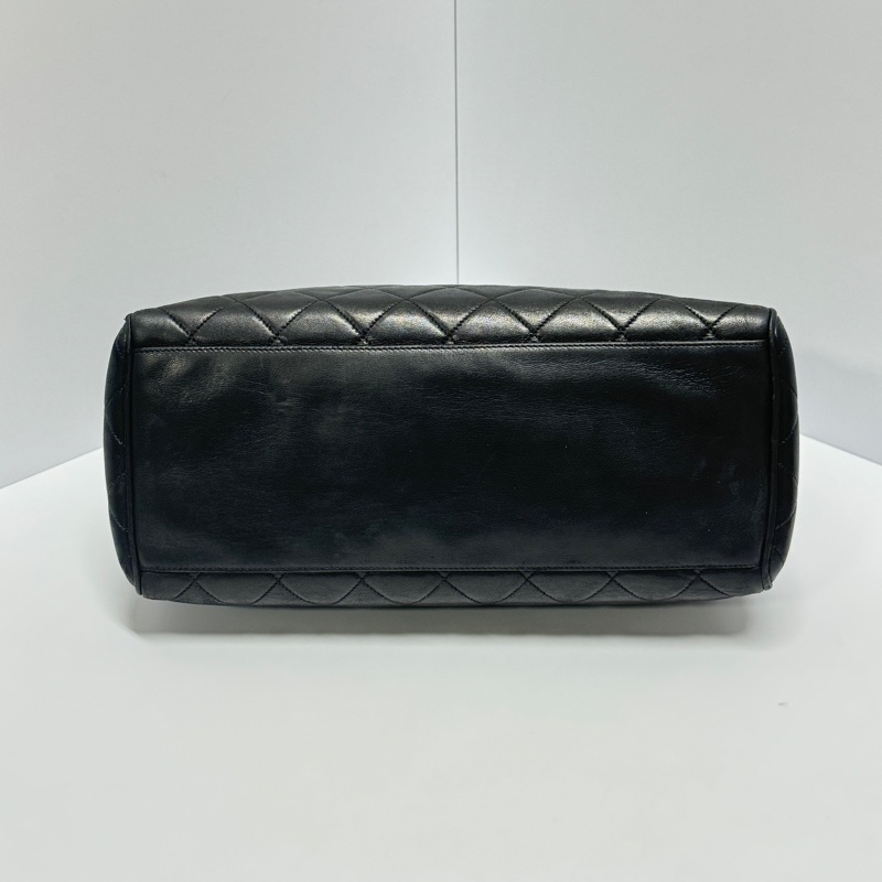 【超級新🆕】 Chanel 黑金羊皮 小托特肩背包 (專櫃223,000)-14