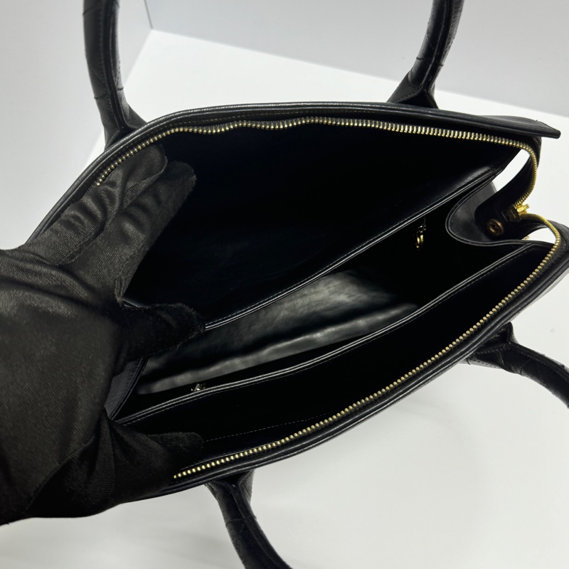 【超級新🆕】 Chanel 黑金羊皮 小托特肩背包 (專櫃223,000)-20