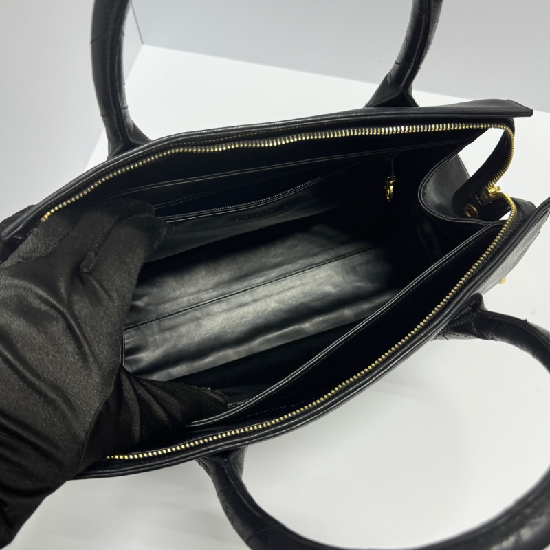 【超級新🆕】 Chanel 黑金羊皮 小托特肩背包 (專櫃223,000)-21