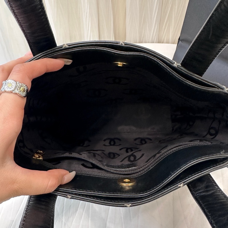 香奈兒Chanel中古黑金薇薇安外縫線  手提托特包-4