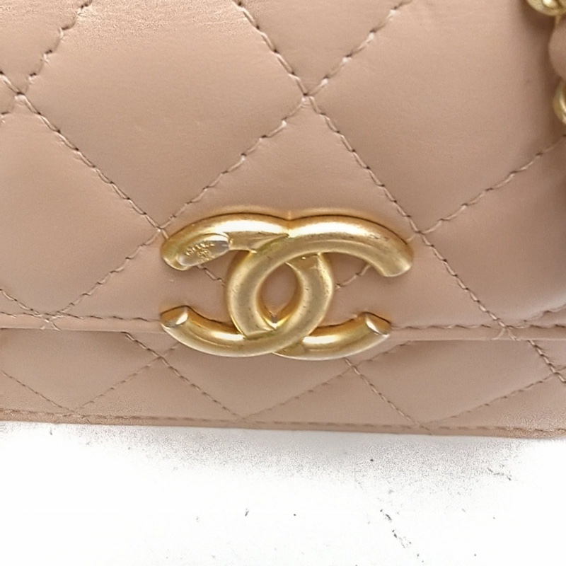 CHANEL 21ACF吸扣WOC奶茶色牛皮31開金扣雙金珠皮穿鏈-4