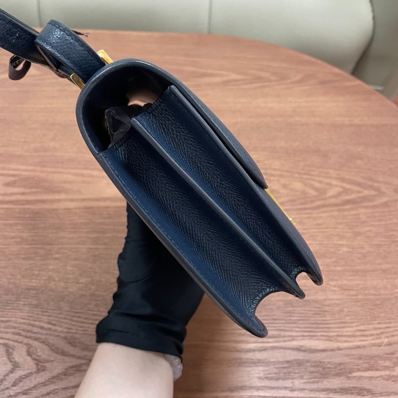 Hermes愛馬仕 康康19 午夜藍金扣 Epsom皮 肩背包-2