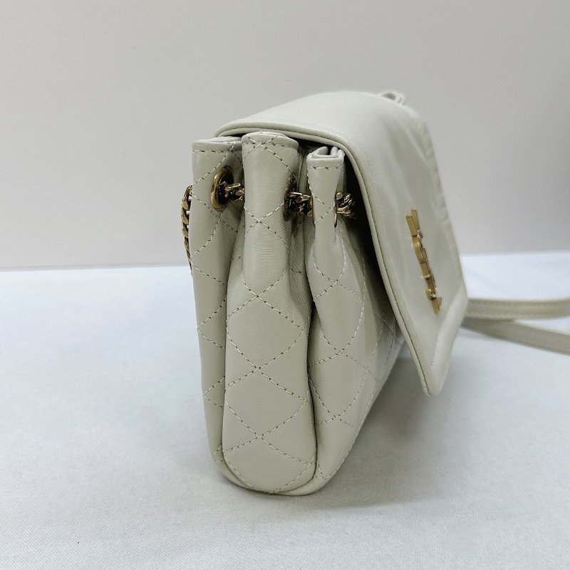 YSL Mini Nolita小羊皮斜背包-3