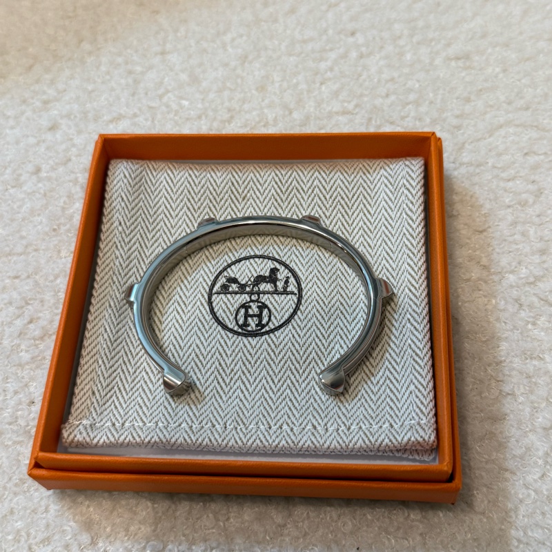 Hermes Athena Medor bracelet-3