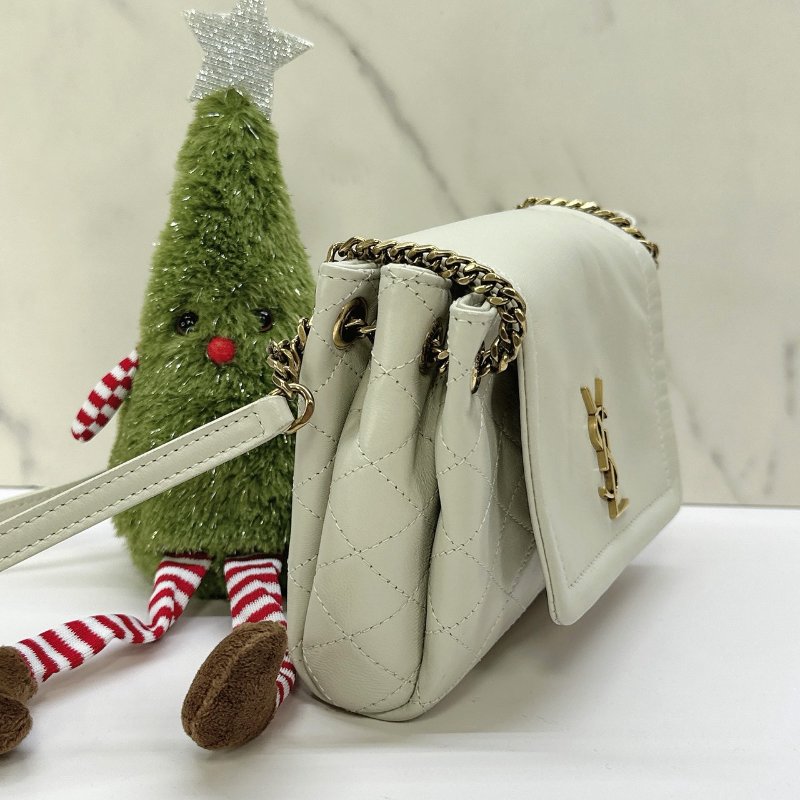 YSL Mini Nolita小羊皮肩背包-3