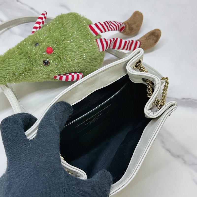 YSL Mini Nolita小羊皮肩背包-5