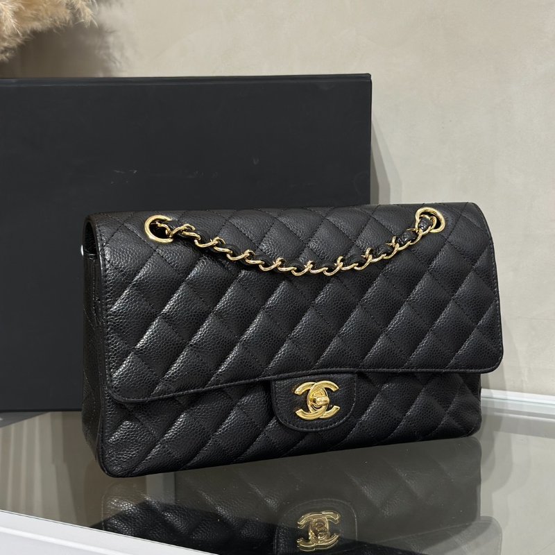 CHANEL 經典口蓋包 CF25 - 粒面牛皮黑金21開-1