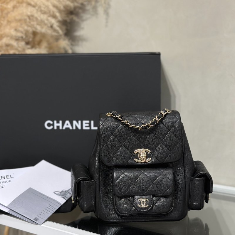CHANEL Duma炸藥後背包 - 小號黑金-11