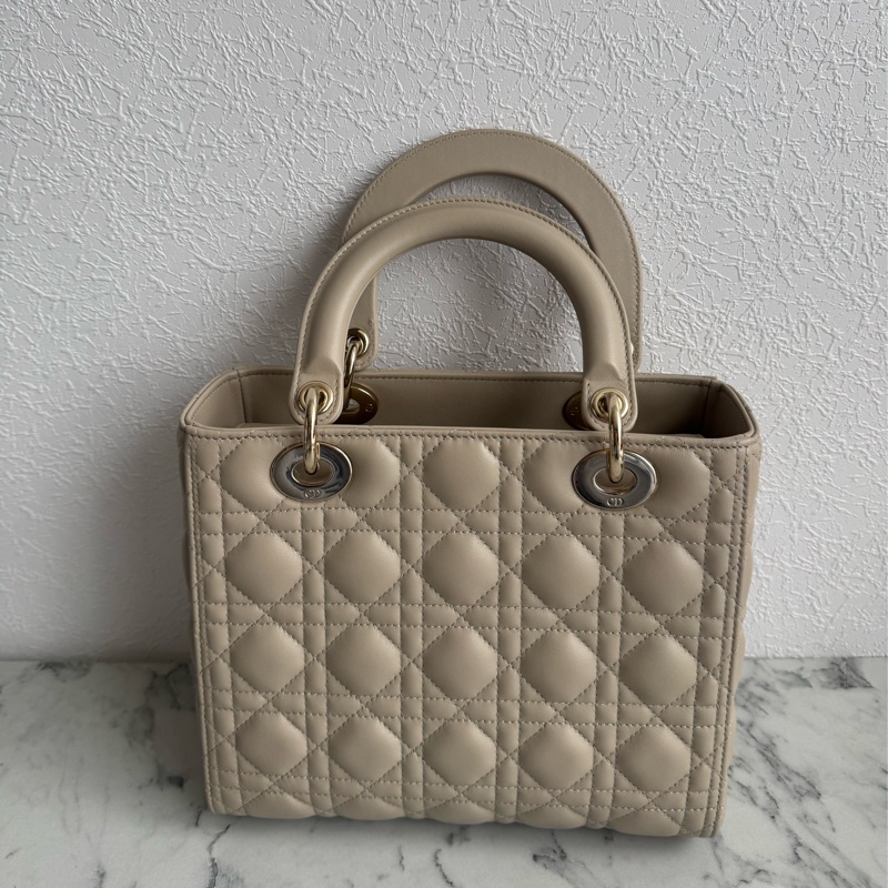 Dior燕麥色5*5黛妃包  超美❤️‍🔥❤️‍🔥❤️‍🔥-1