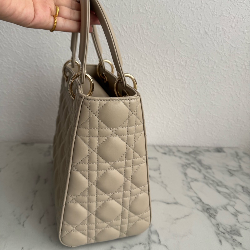 Dior燕麥色5*5黛妃包  超美❤️‍🔥❤️‍🔥❤️‍🔥-2