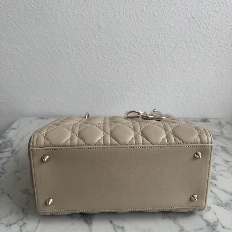 Dior燕麥色5*5黛妃包  超美❤️‍🔥❤️‍🔥❤️‍🔥-4