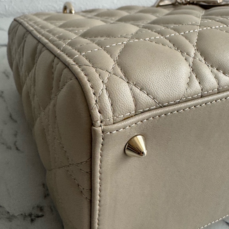 Dior燕麥色5*5黛妃包  超美❤️‍🔥❤️‍🔥❤️‍🔥-5